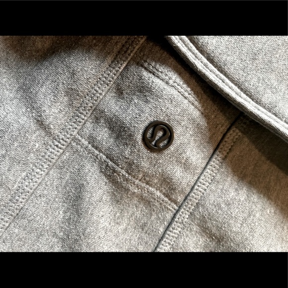 ⭐️Host Pick⭐️ Lululemon Virasana Blanket Wrap Coat Jacket - Picture 3 of 6